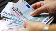 Επίδομα έως και 600 ευρώ: Δείτε ποίες οικογένειες το δικαιούνται