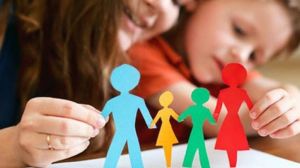 Νταντάδες της Γειτονιάς : Δημοσιεύθηκε η Απόφαση για την καθολική εφαρμογή της Δράσης